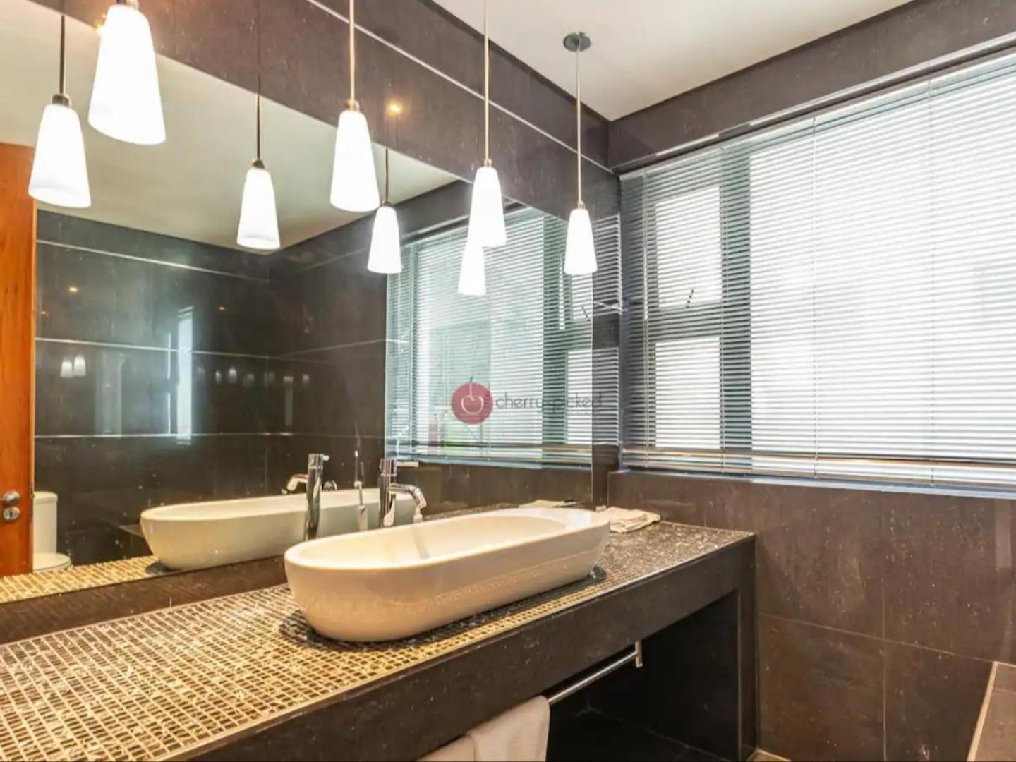Capestays - Villa Infinity เคปทาวน์ ภายนอก รูปภาพ